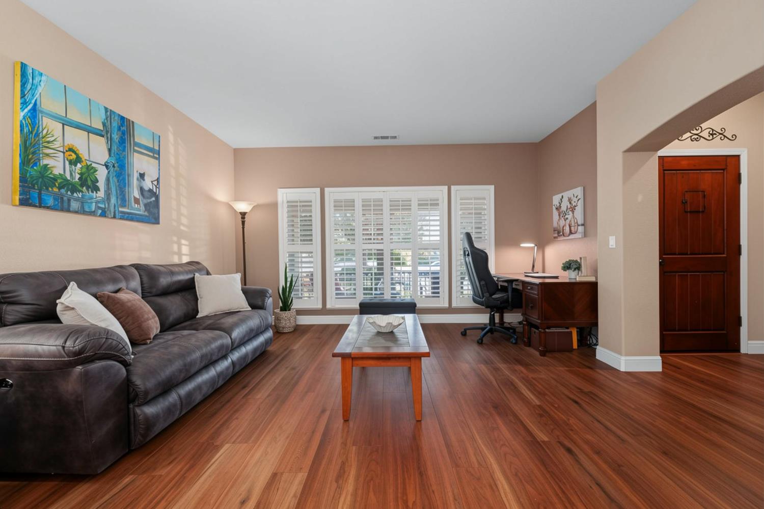1350 Anacapri Dr, Manteca, CA 95336
