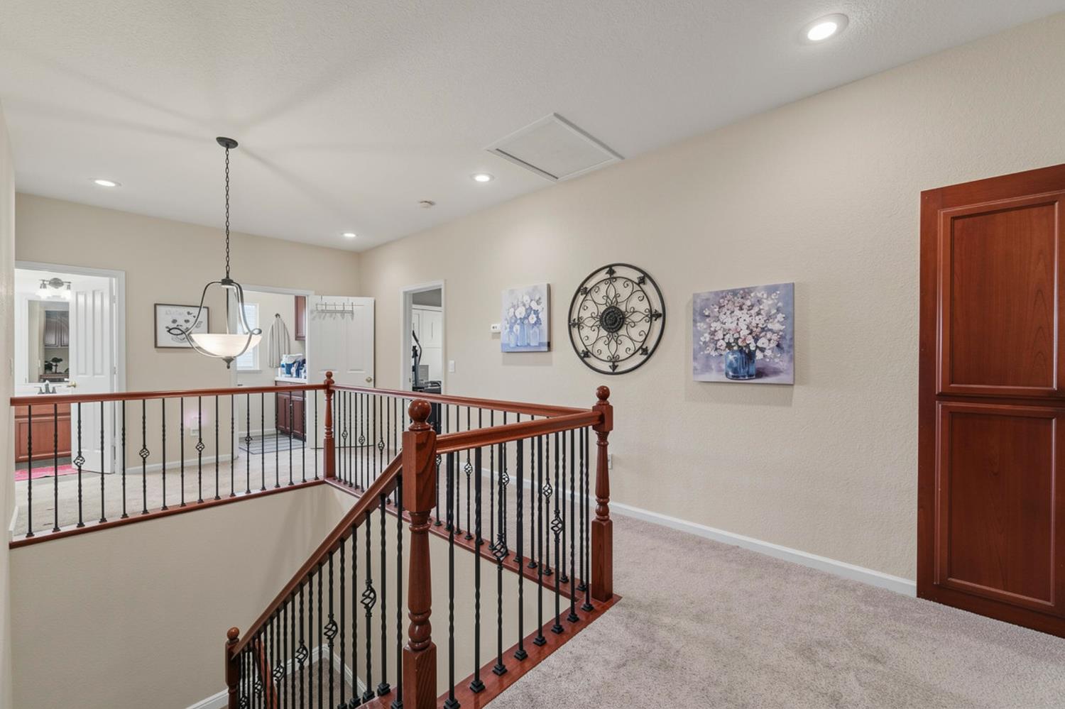 1350 Anacapri Dr, Manteca, CA 95336