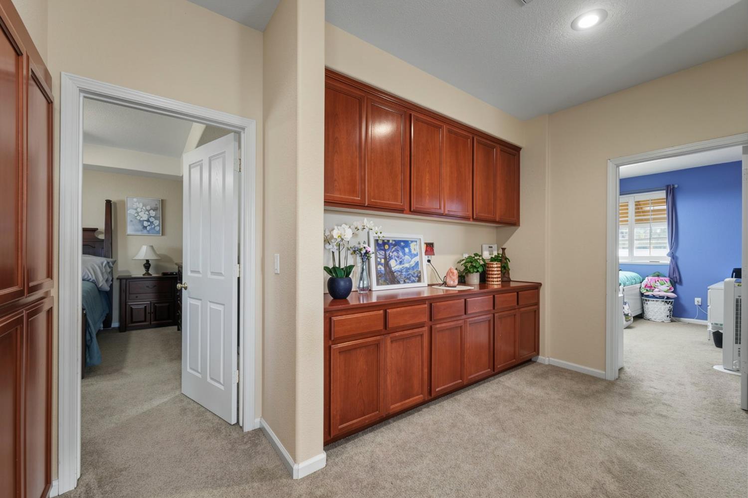 1350 Anacapri Dr, Manteca, CA 95336