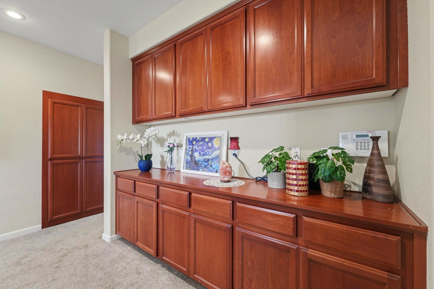 1350 Anacapri Dr, Manteca, CA 95336