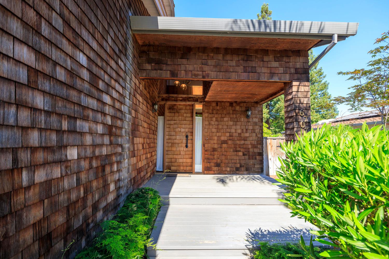 6707 Zerillo Dr, Riverbank, CA 95367