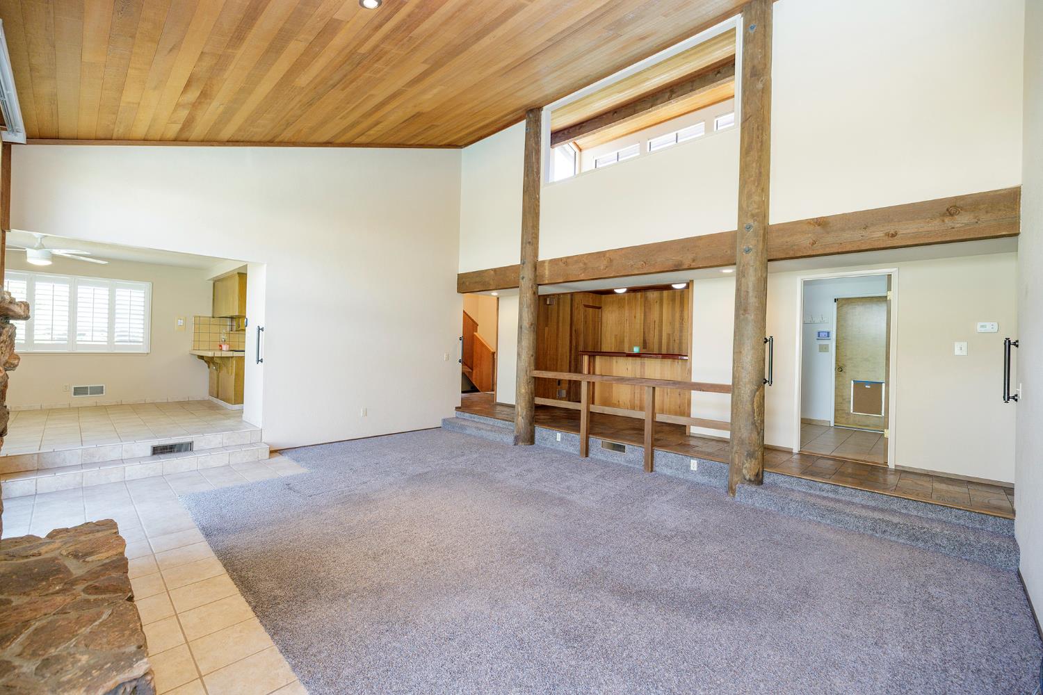 6707 Zerillo Dr, Riverbank, CA 95367