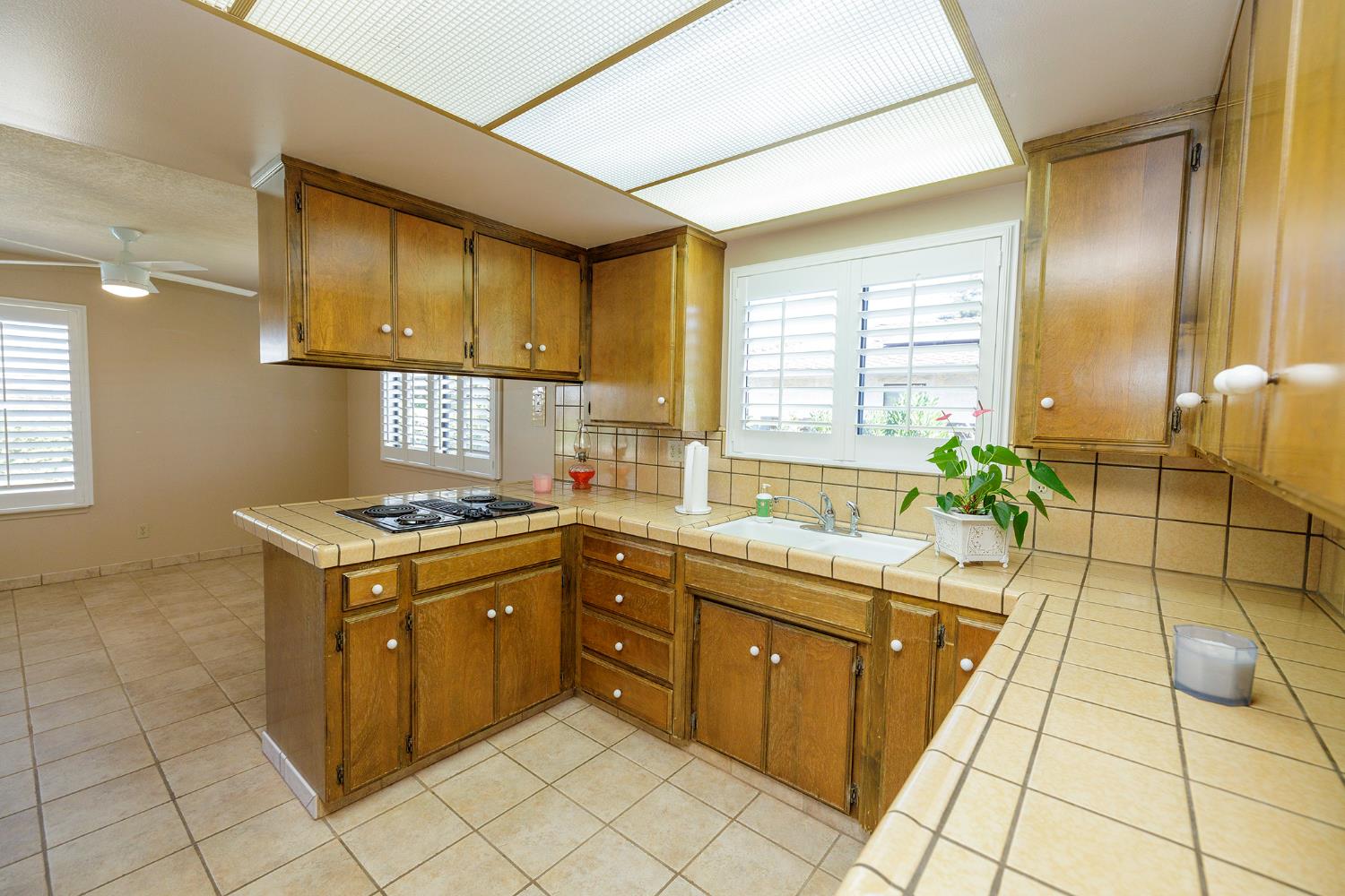 6707 Zerillo Dr, Riverbank, CA 95367