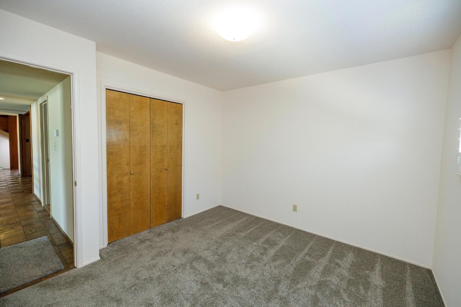 6707 Zerillo Dr, Riverbank, CA 95367