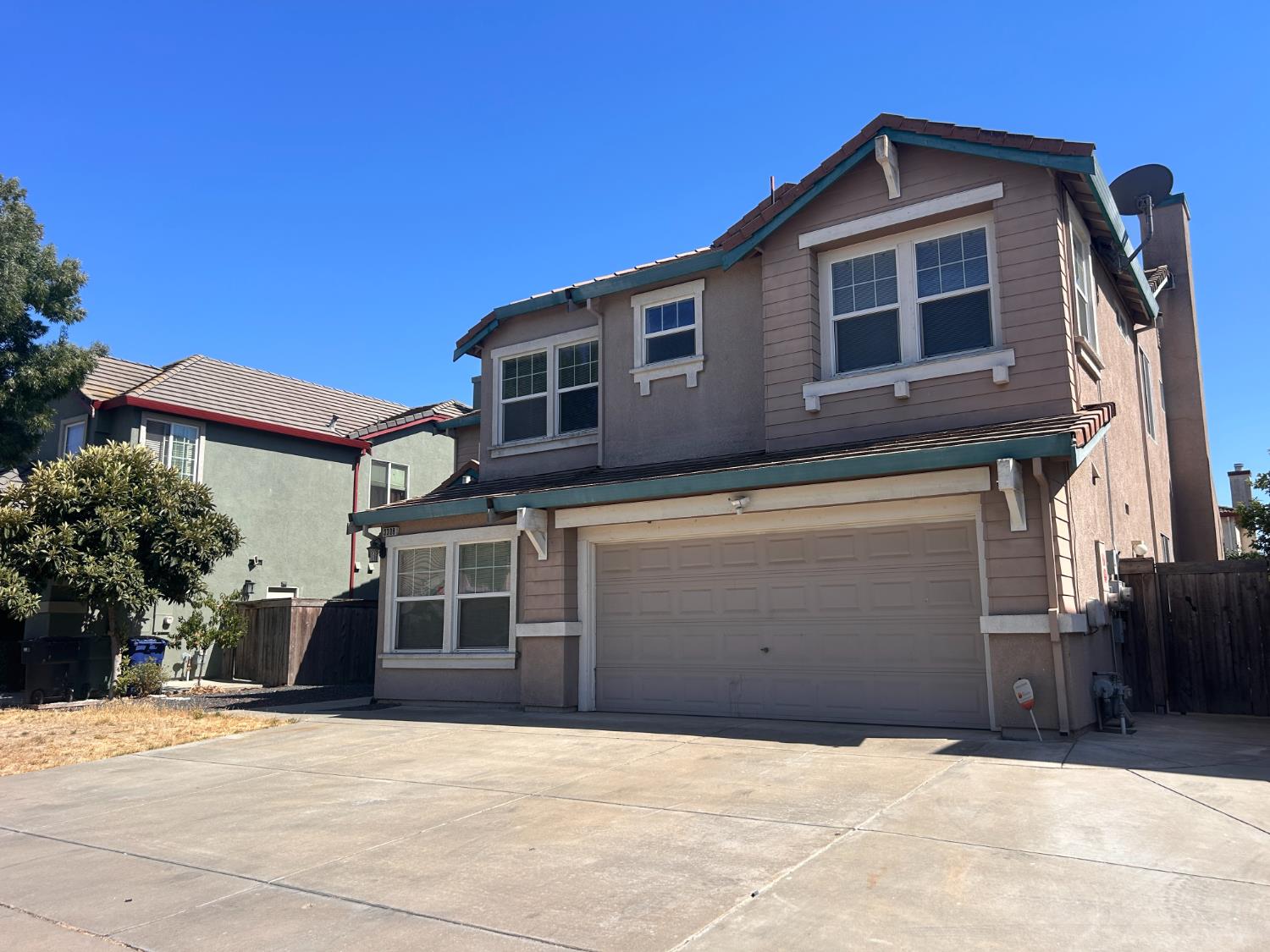 3308 Yerington Ct, Modesto, CA 95355