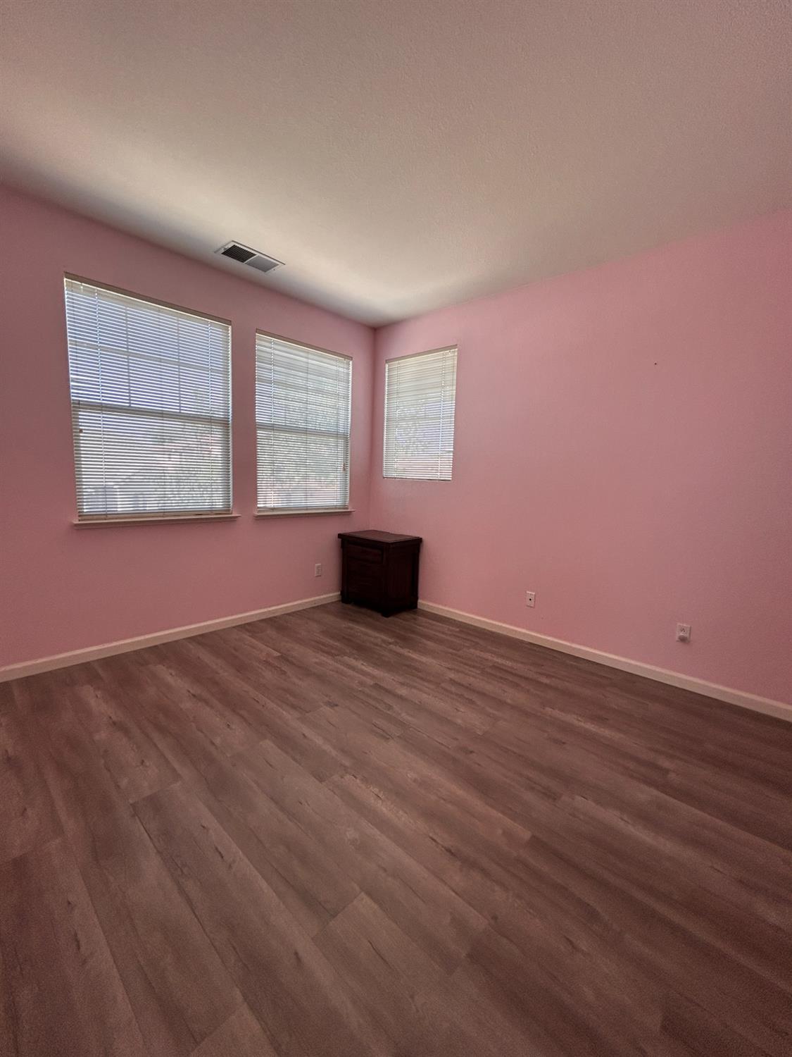 3308 Yerington Ct, Modesto, CA 95355