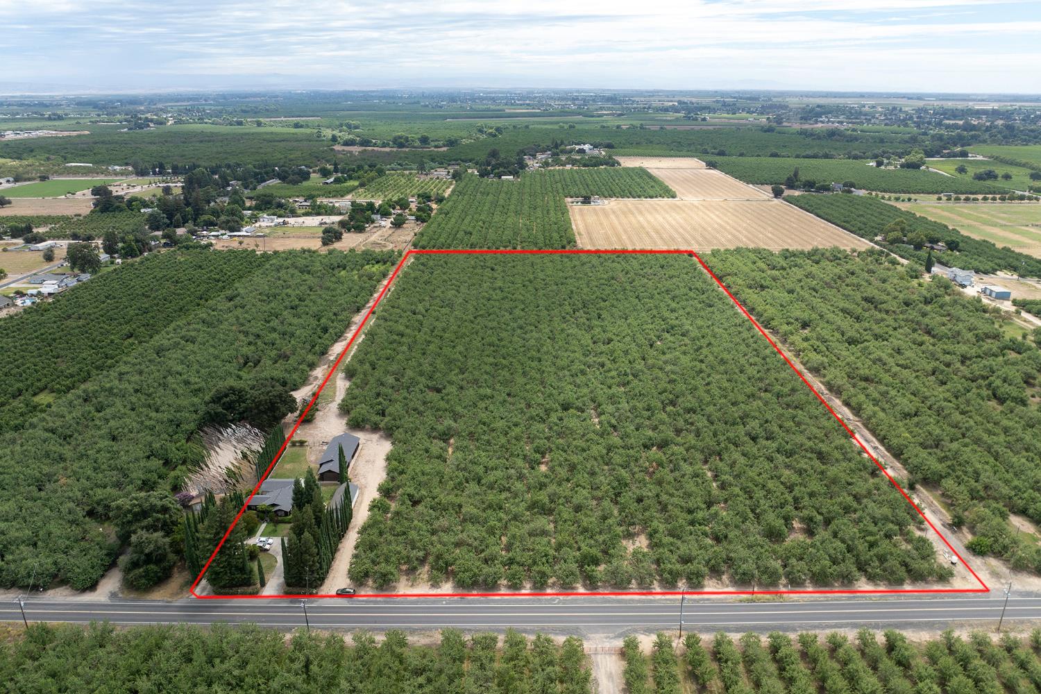 22342 Henry Rd, Escalon, CA 95320