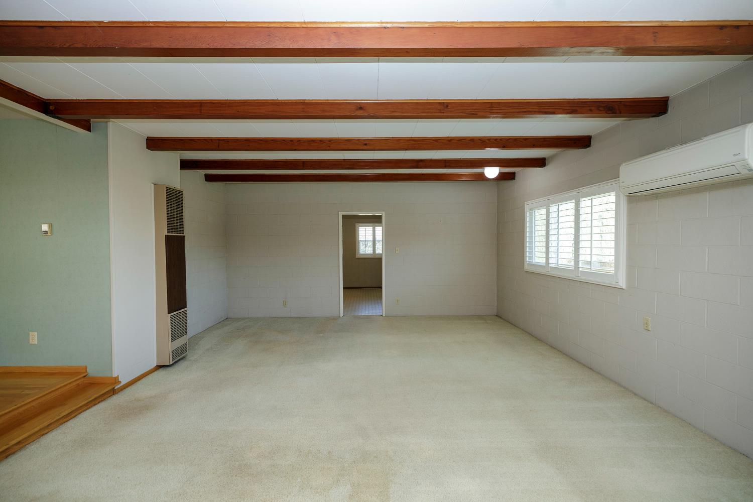 22342 Henry Rd, Escalon, CA 95320