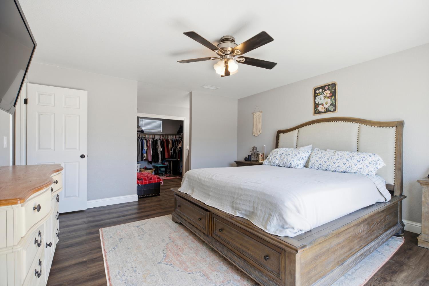 585 Bounty Pl, Manteca, CA 95337