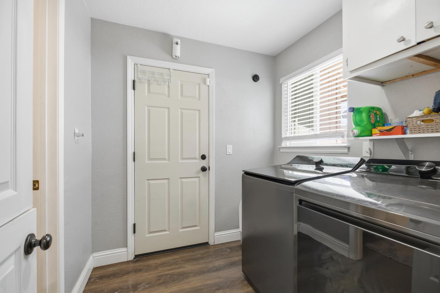 585 Bounty Pl, Manteca, CA 95337