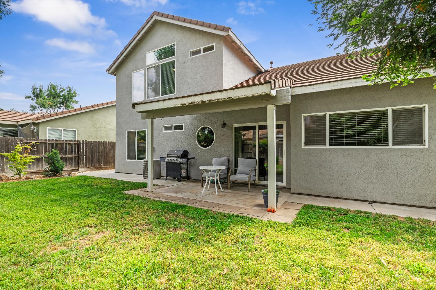 5413 Flintridge Ct, Riverbank, CA 95367