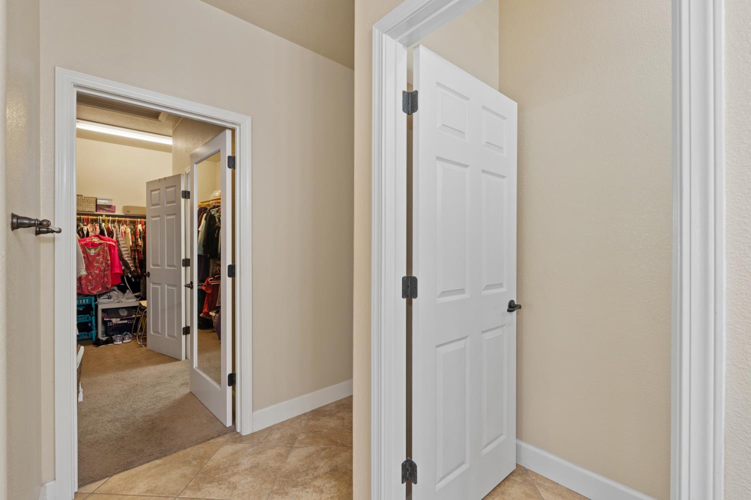 1384 Arbor Brook Dr, Manteca, CA 95336