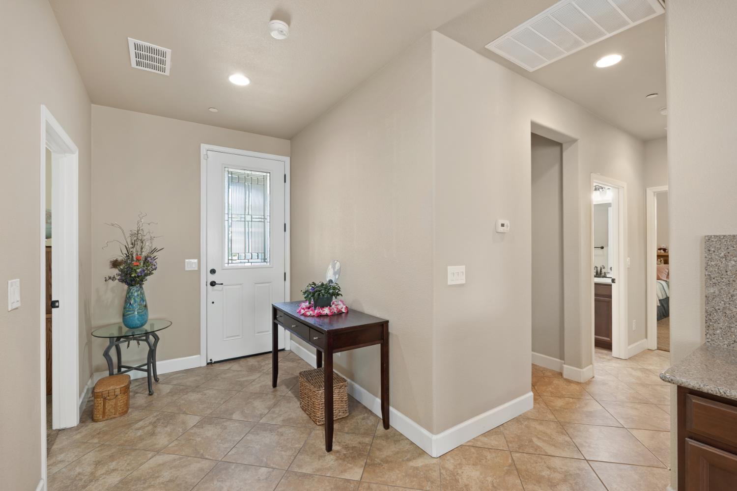 1384 Arbor Brook Dr, Manteca, CA 95336