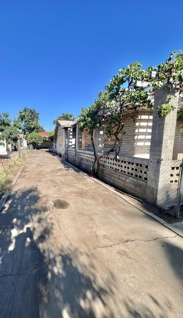 713 Thrasher Ave, Modesto, CA 95354