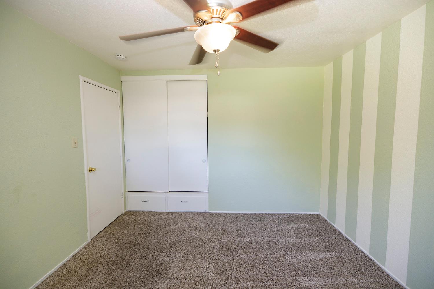 1547 Maddux Ave, Modesto, CA 95358