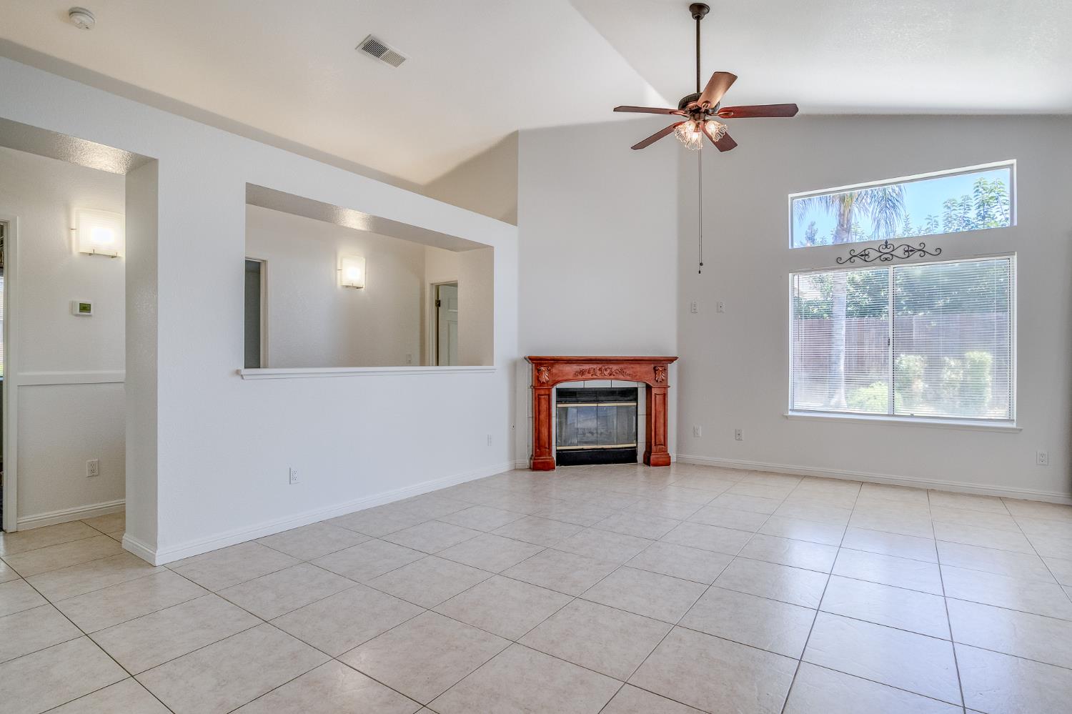 6024 Creek Bend Dr, Riverbank, CA 95367
