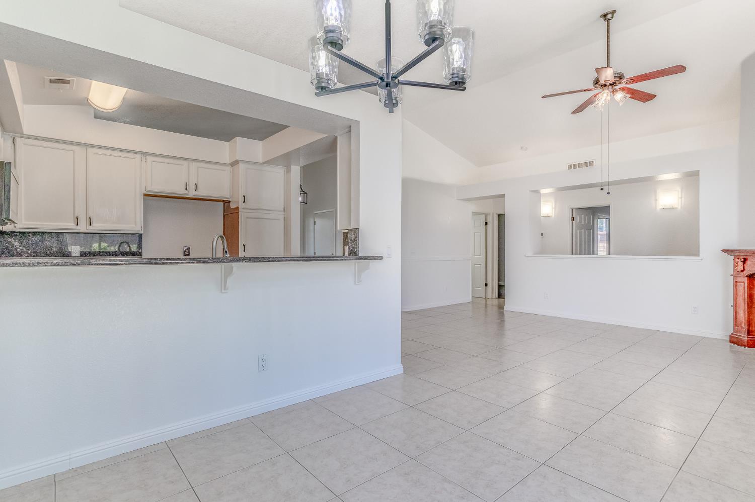 6024 Creek Bend Dr, Riverbank, CA 95367