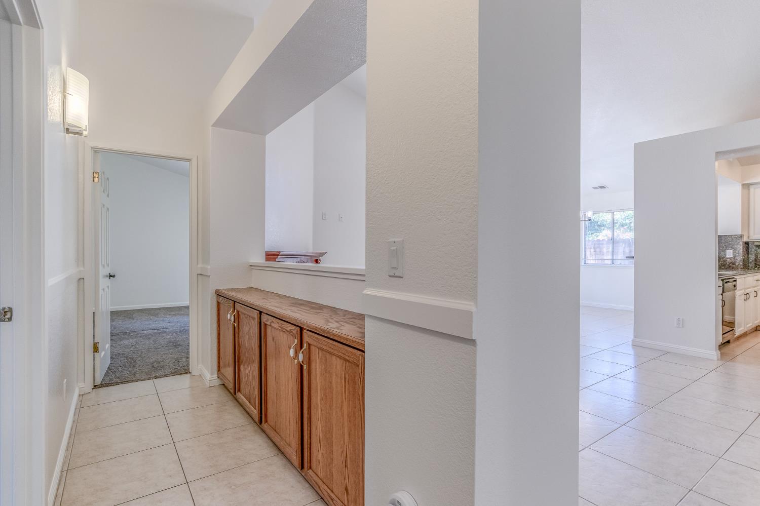 6024 Creek Bend Dr, Riverbank, CA 95367
