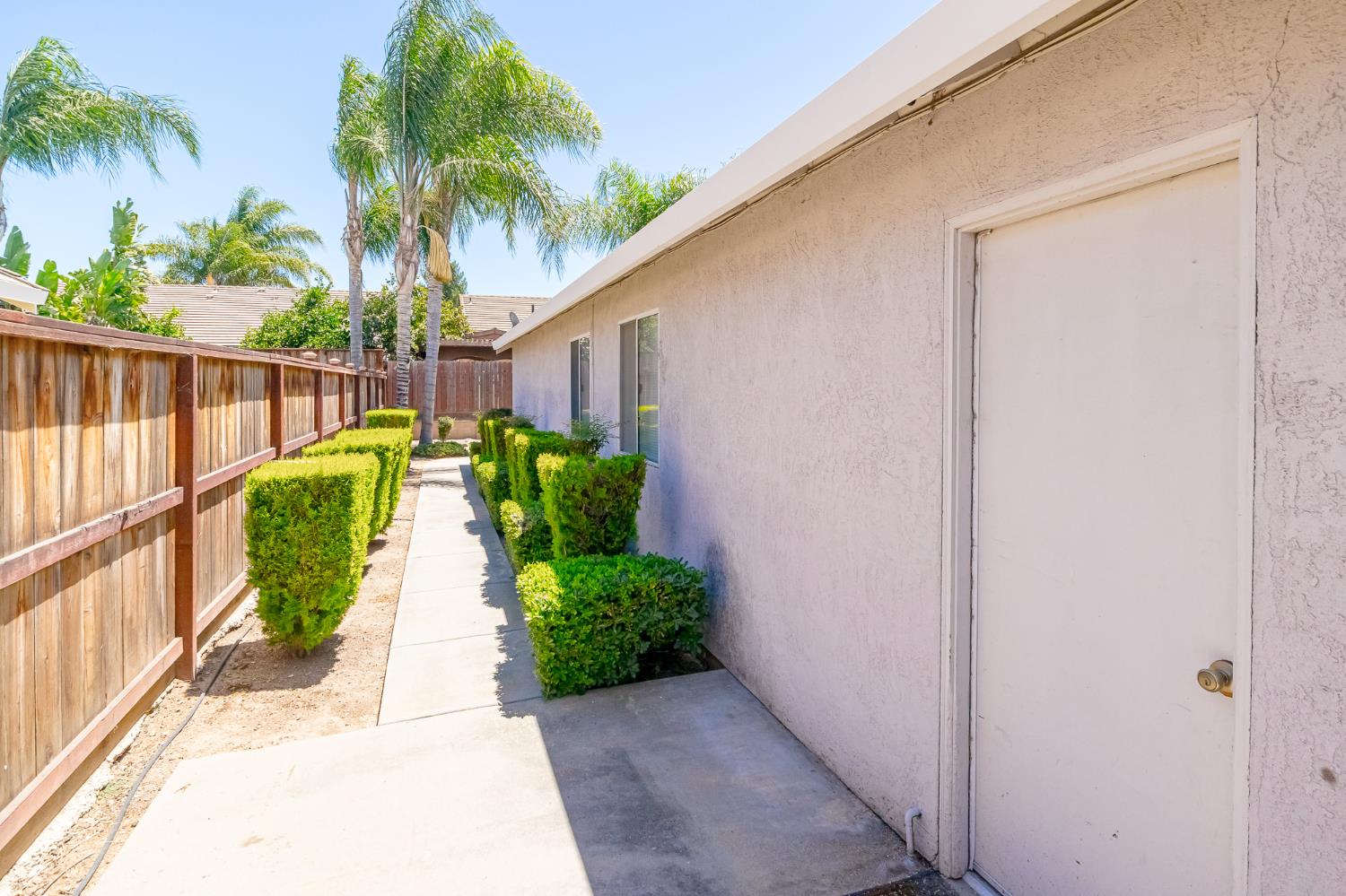 6024 Creek Bend Dr, Riverbank, CA 95367