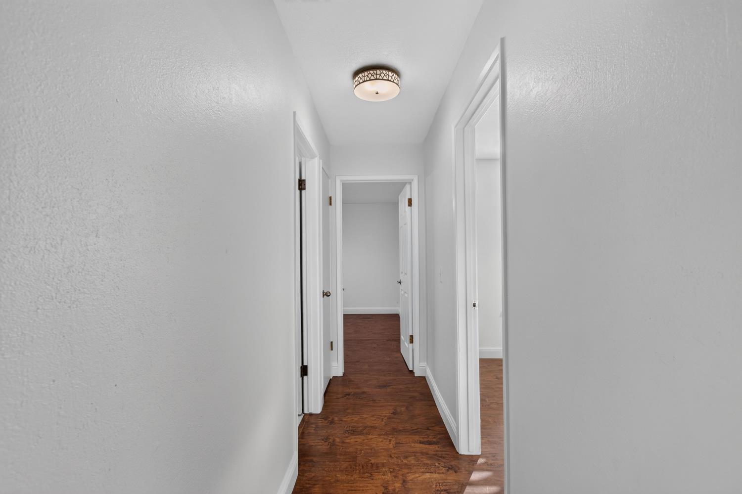 1542 Greenwood Way, Los Banos, CA 93635