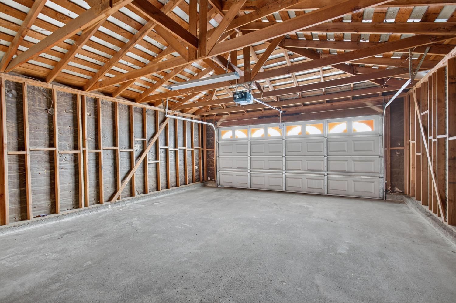 1542 Greenwood Way, Los Banos, CA 93635
