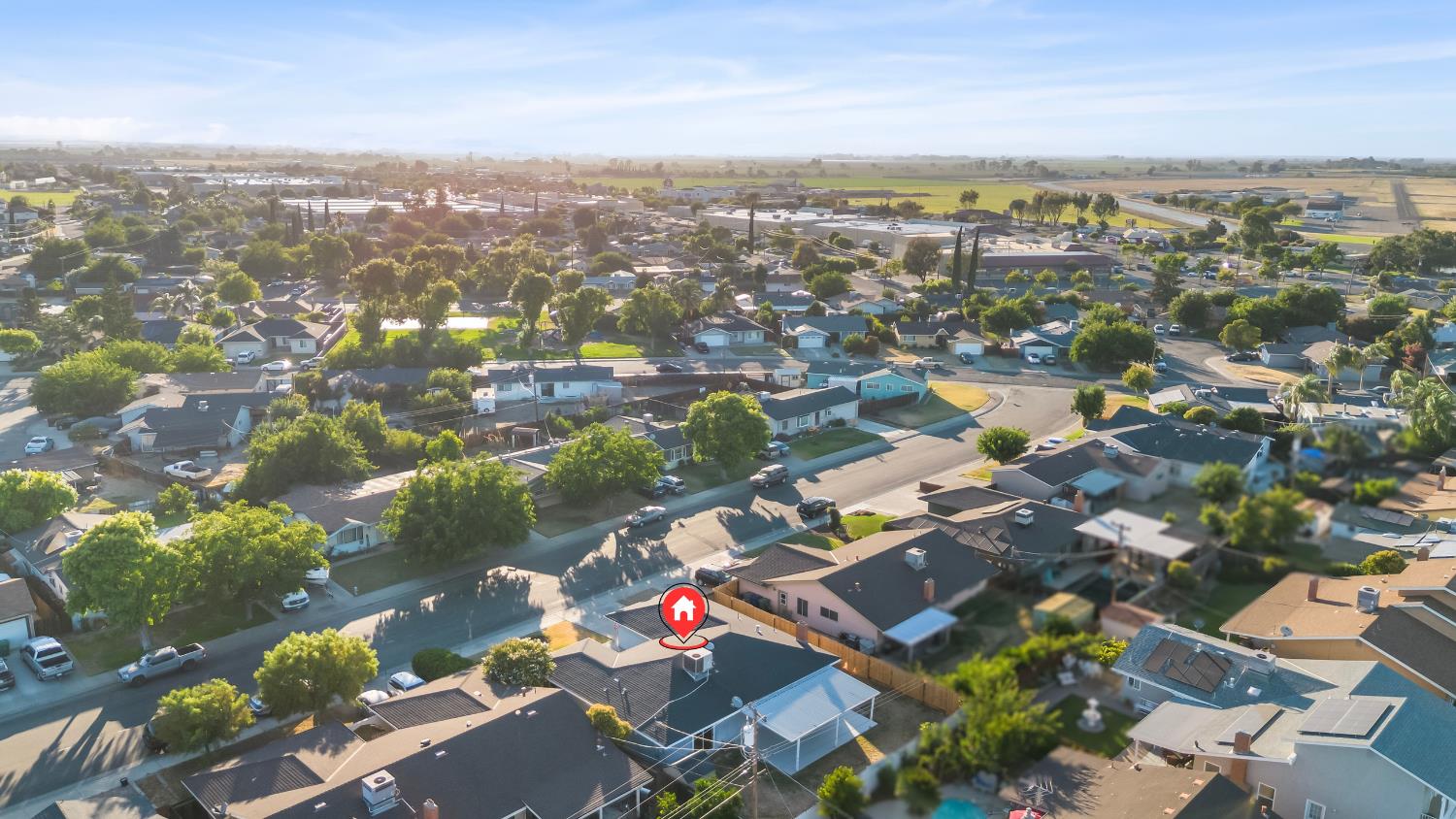 1542 Greenwood Way, Los Banos, CA 93635