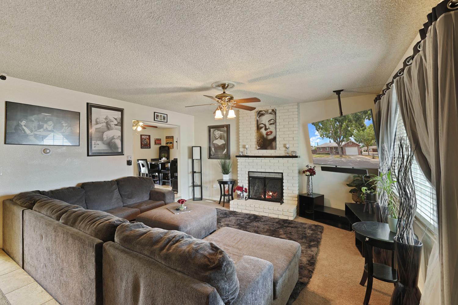 1700 Chapala Way, Modesto, CA 95355
