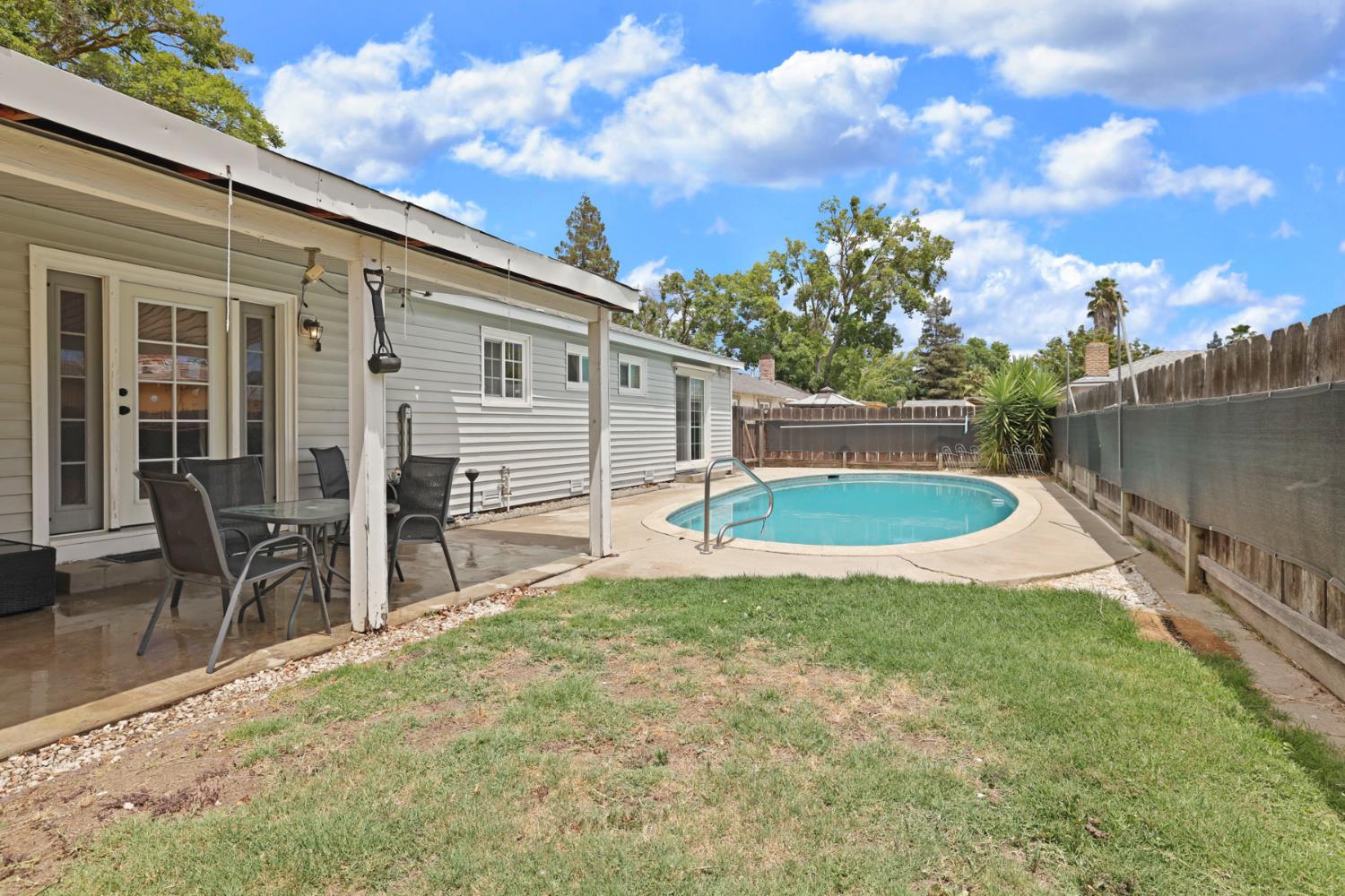 1700 Chapala Way, Modesto, CA 95355