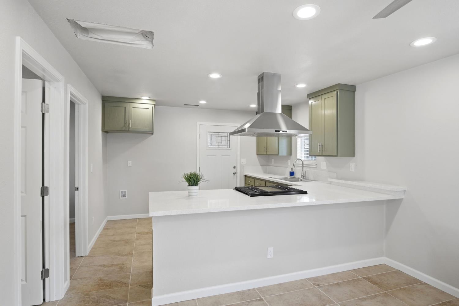 19906 Geer Ave, Hilmar, CA 95324