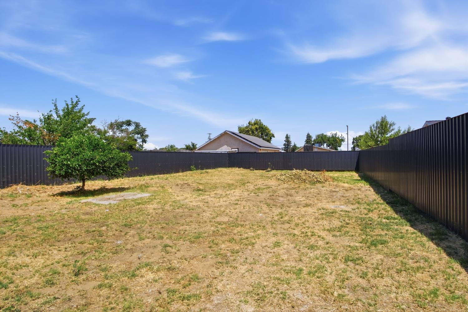19906 Geer Ave, Hilmar, CA 95324