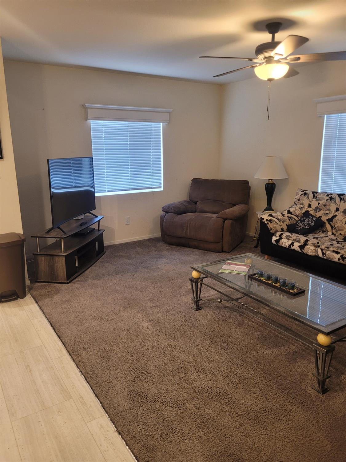 2621 Prescott Rd #182, Modesto, CA 95350