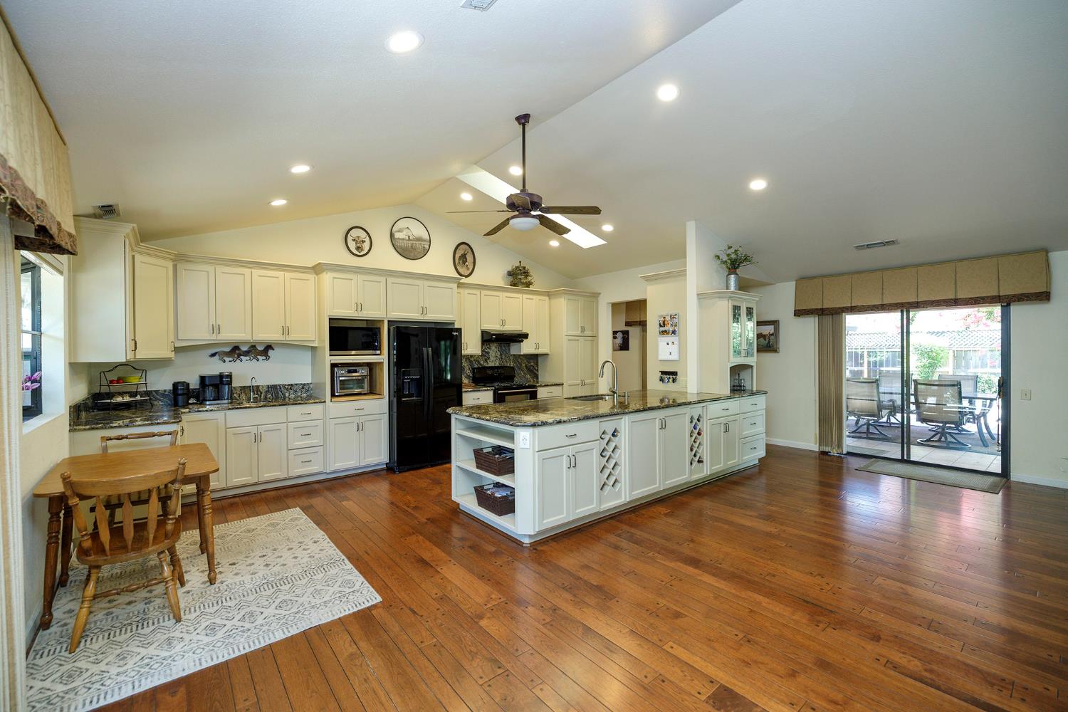 1640 N Quincy Rd, Turlock, CA 95382