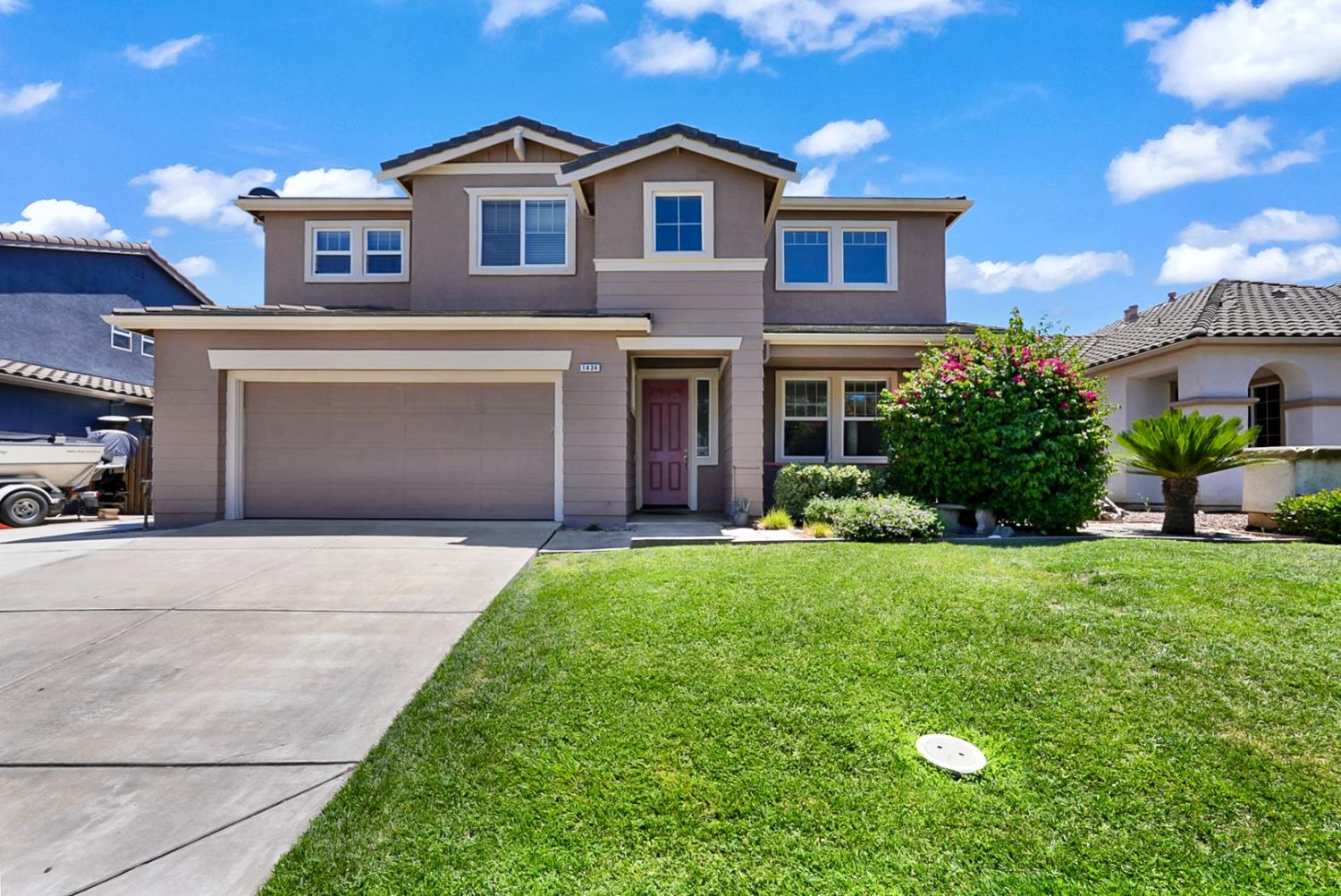 1434 Jake Creek Dr, Patterson, CA 95363