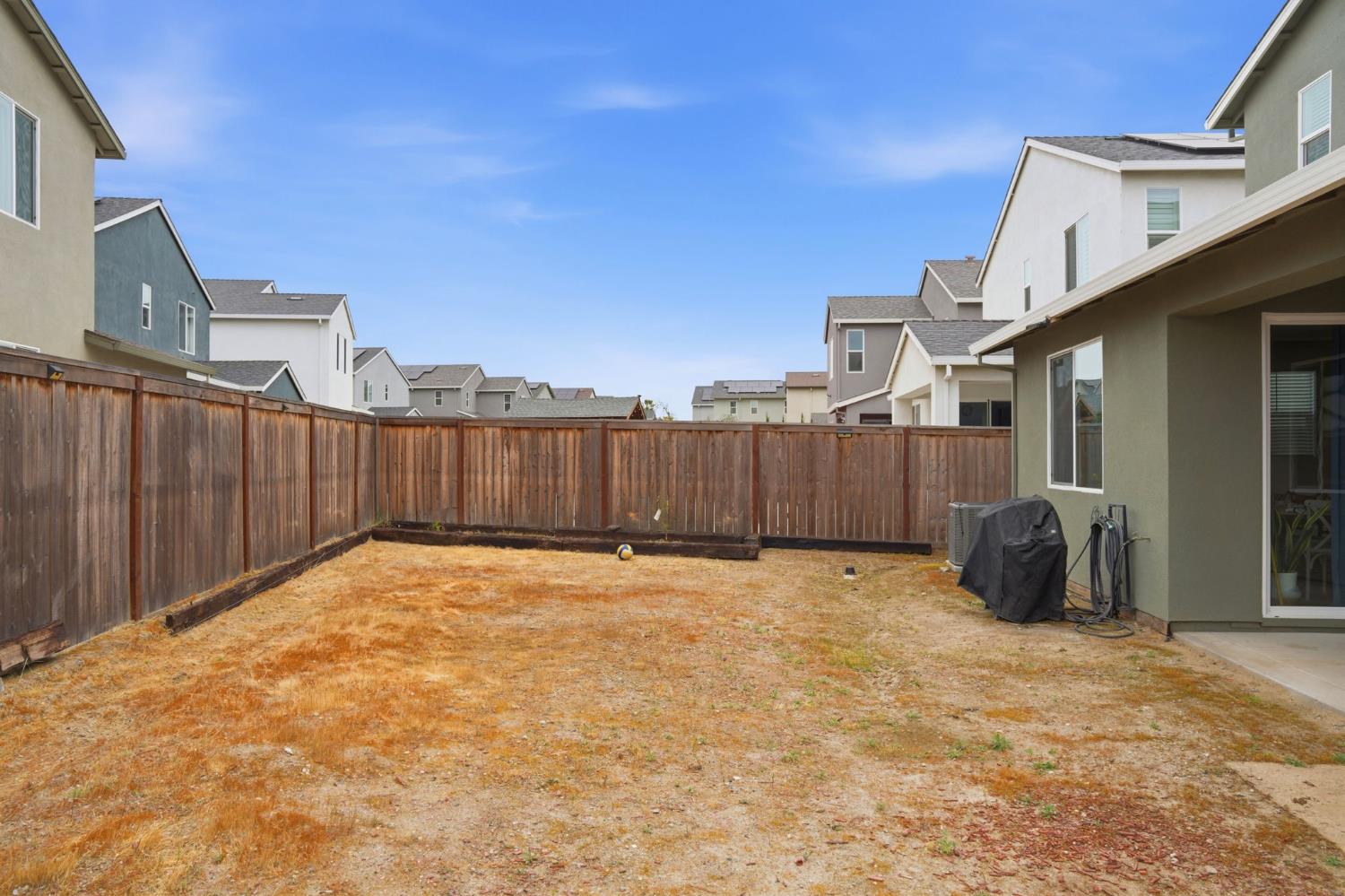 1785 Flaxen Ct, Manteca, CA 95337