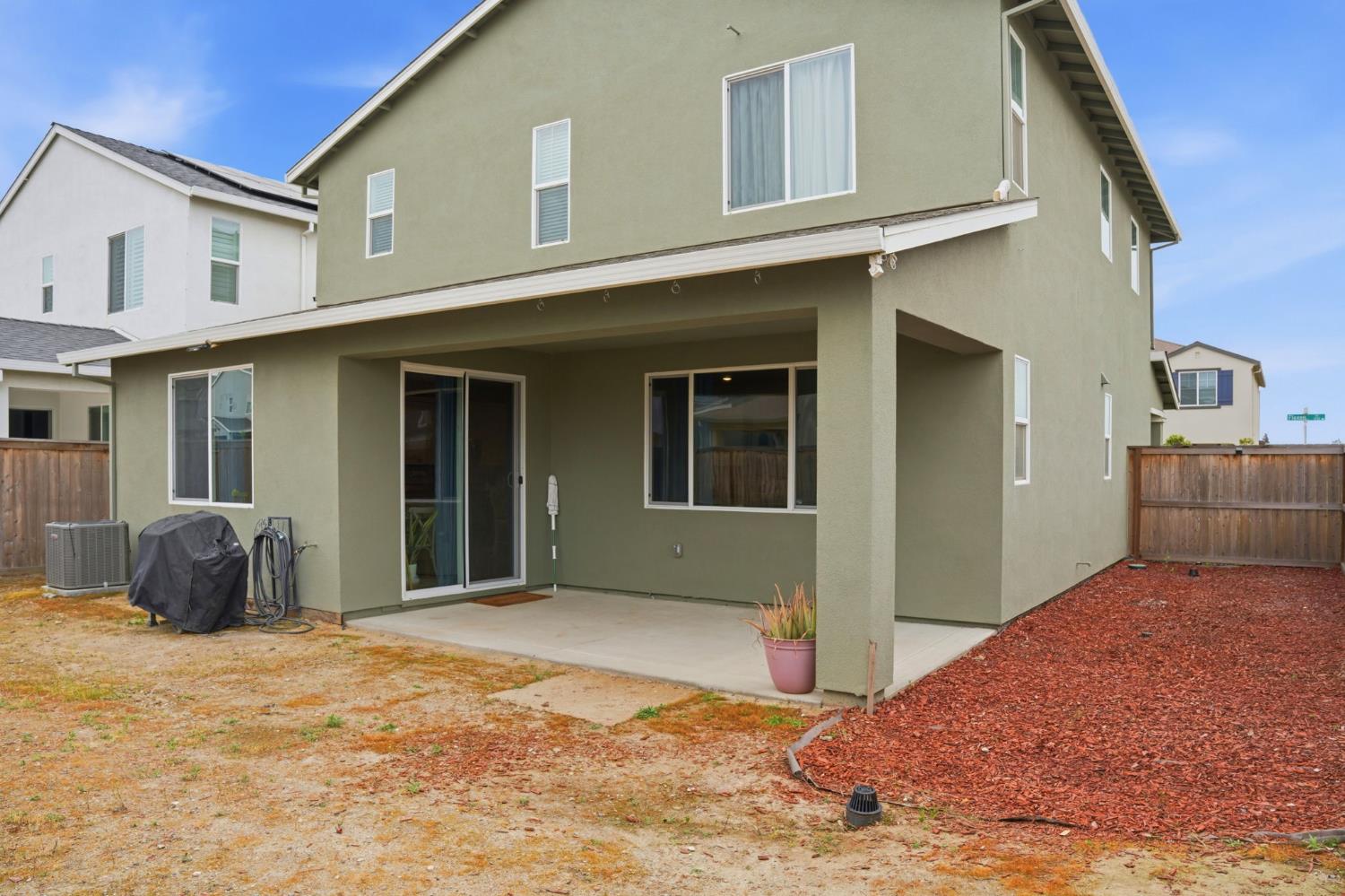 1785 Flaxen Ct, Manteca, CA 95337