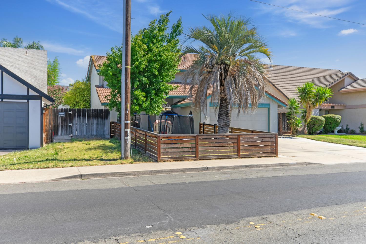 2501 Merle Ave, Modesto, CA 95355