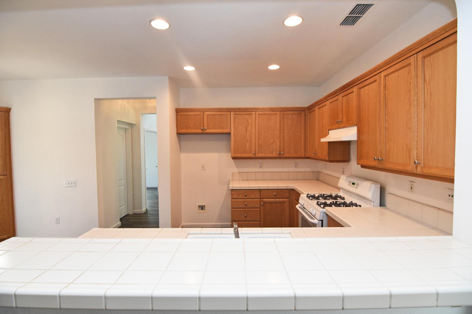 4225 Seranade Dr, Turlock, CA 95382