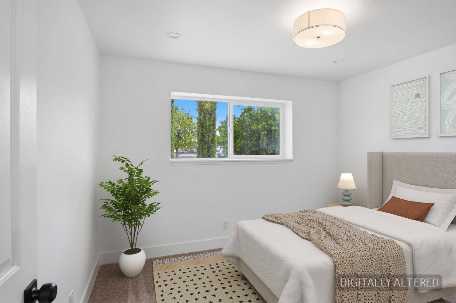 1396 Mitchell Ln, Manteca, CA 95336