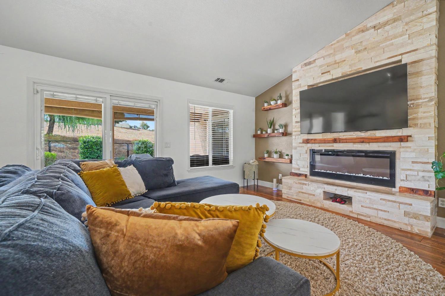 1797 Hoya Ct, Copperopolis, CA 95228