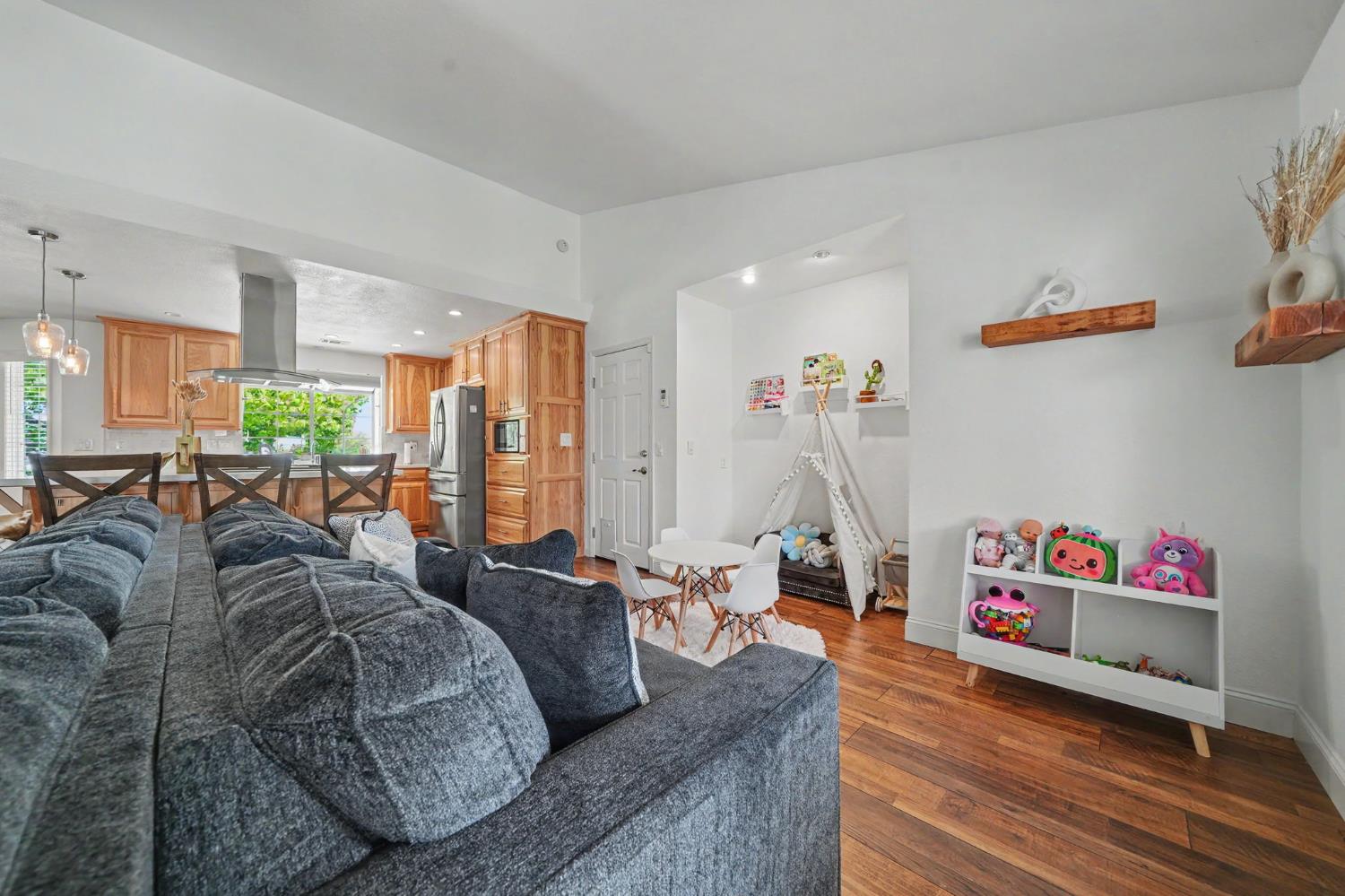 1797 Hoya Ct, Copperopolis, CA 95228