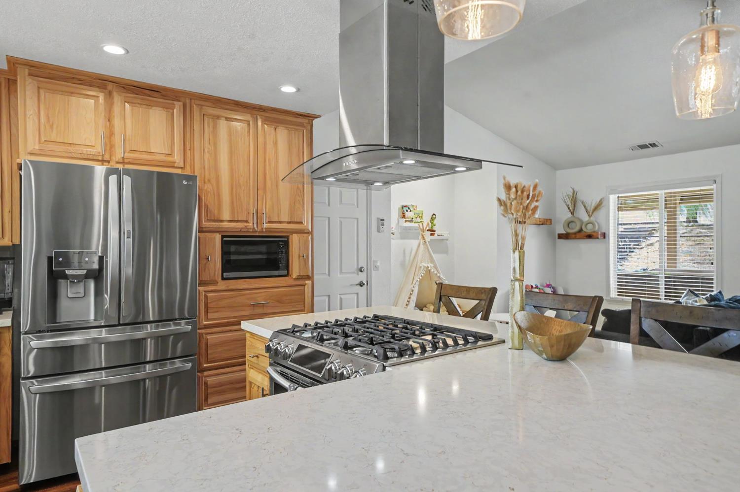 1797 Hoya Ct, Copperopolis, CA 95228