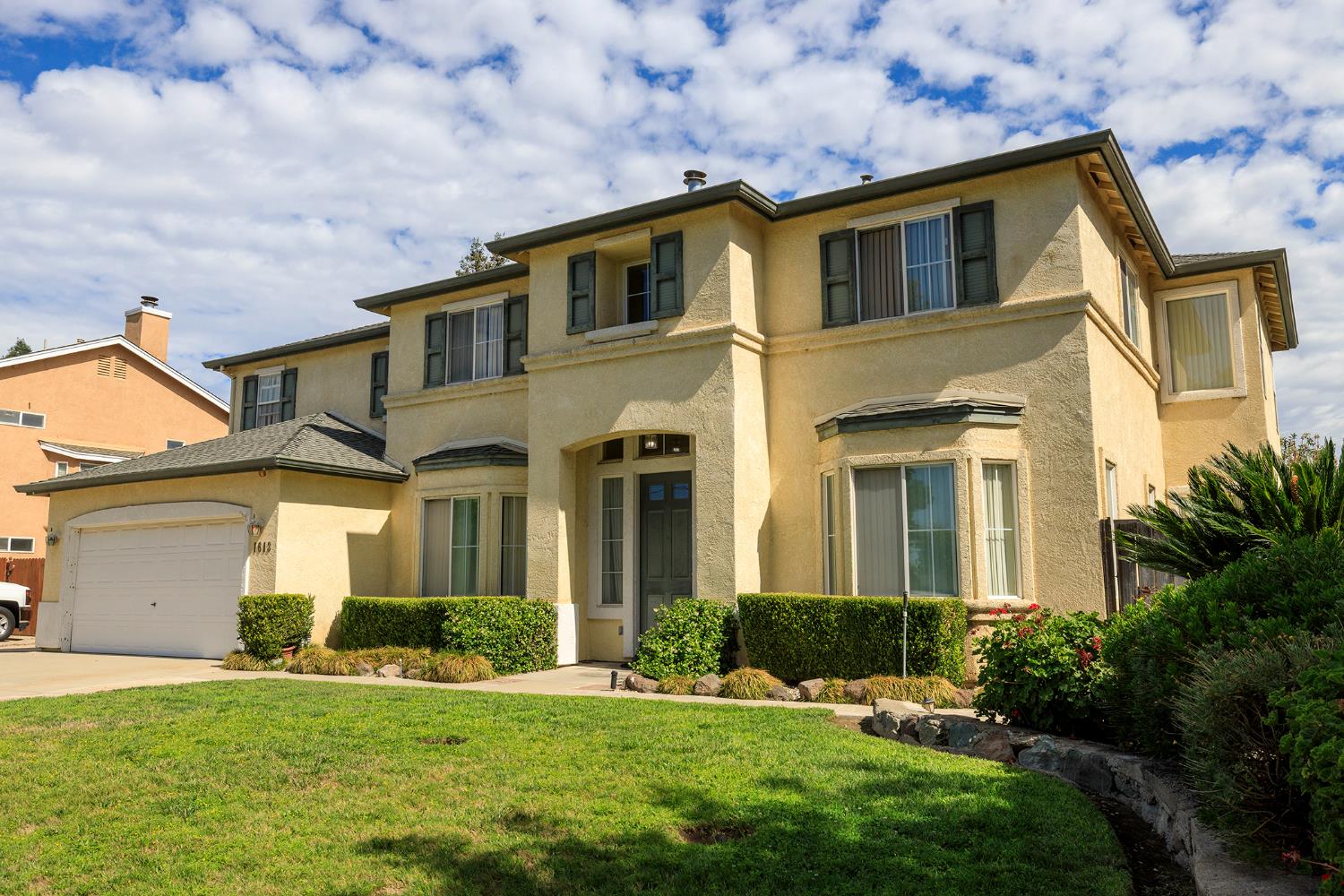 1613 Mable Ave, Modesto, CA 95355