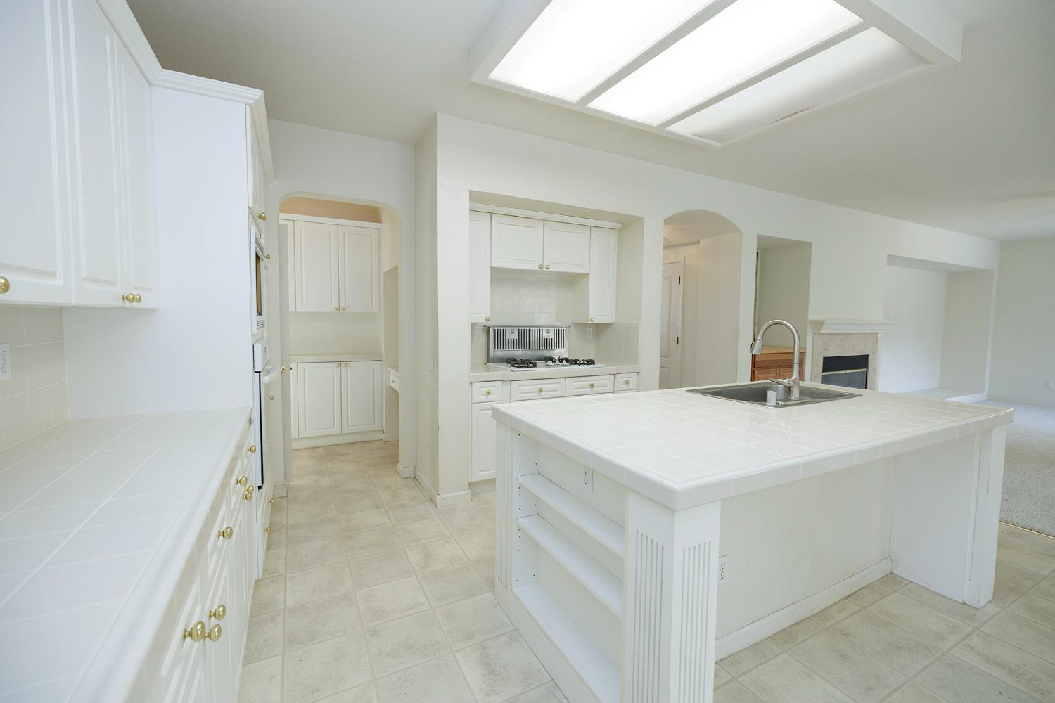 1613 Mable Ave, Modesto, CA 95355