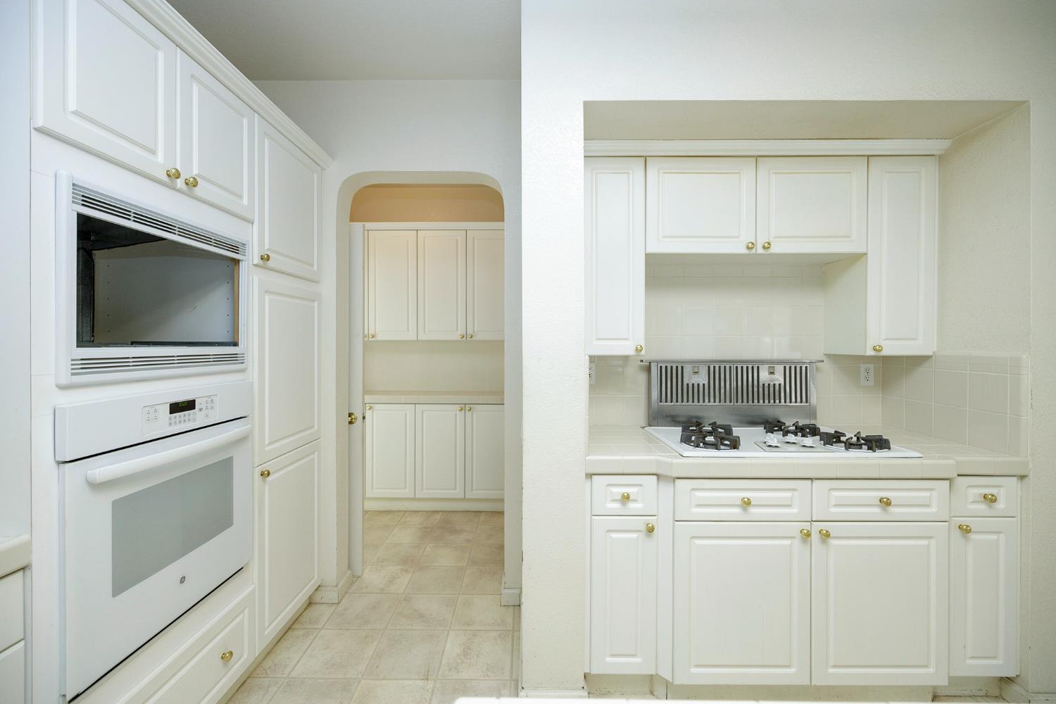 1613 Mable Ave, Modesto, CA 95355