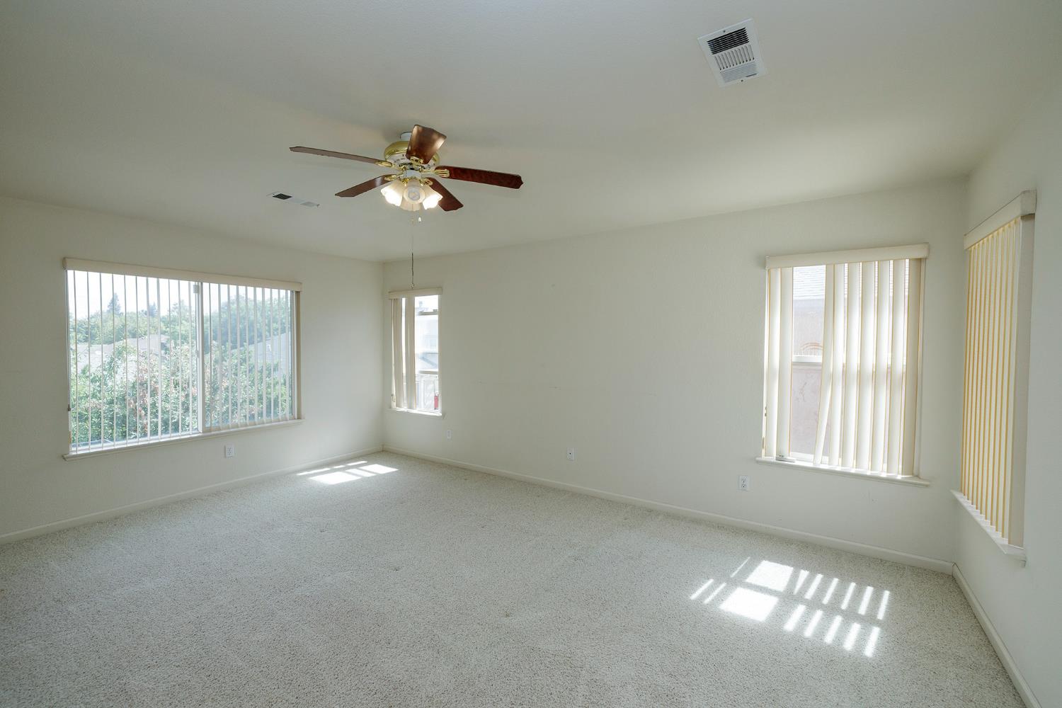 1613 Mable Ave, Modesto, CA 95355