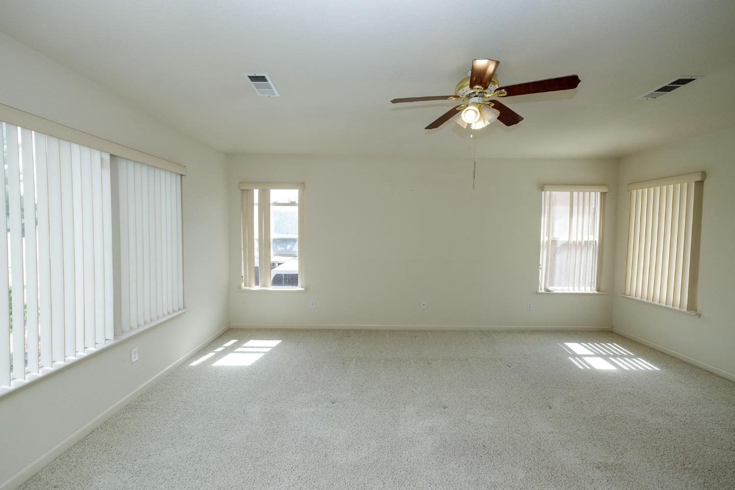 1613 Mable Ave, Modesto, CA 95355