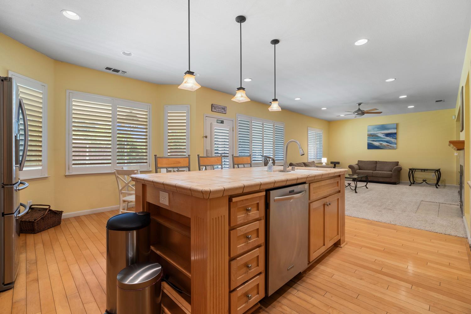 122 Memory Ln, Turlock, CA 95382