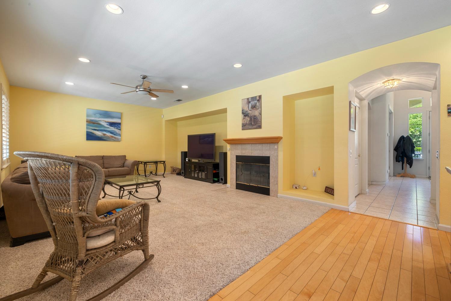 122 Memory Ln, Turlock, CA 95382