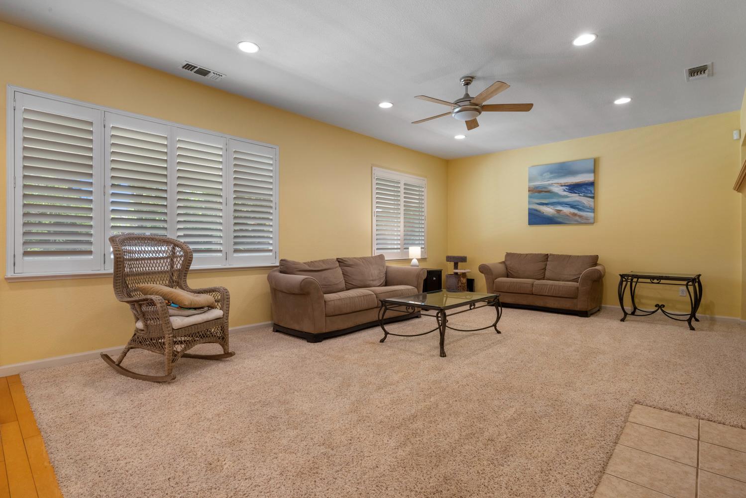 122 Memory Ln, Turlock, CA 95382