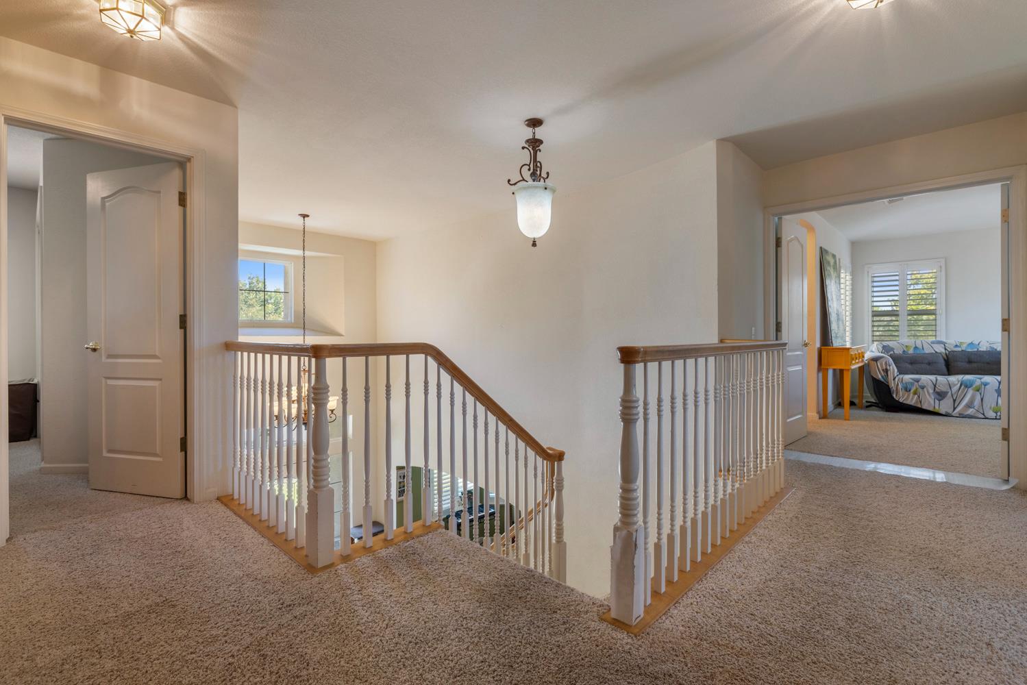 122 Memory Ln, Turlock, CA 95382